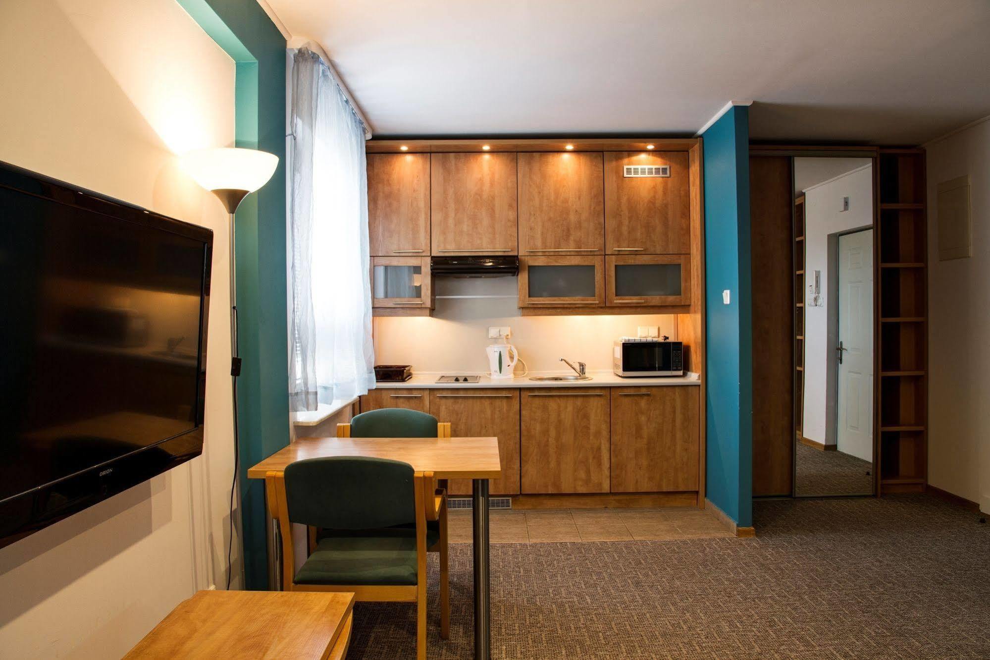 Warsaw Apartments Magnolie Buitenkant foto